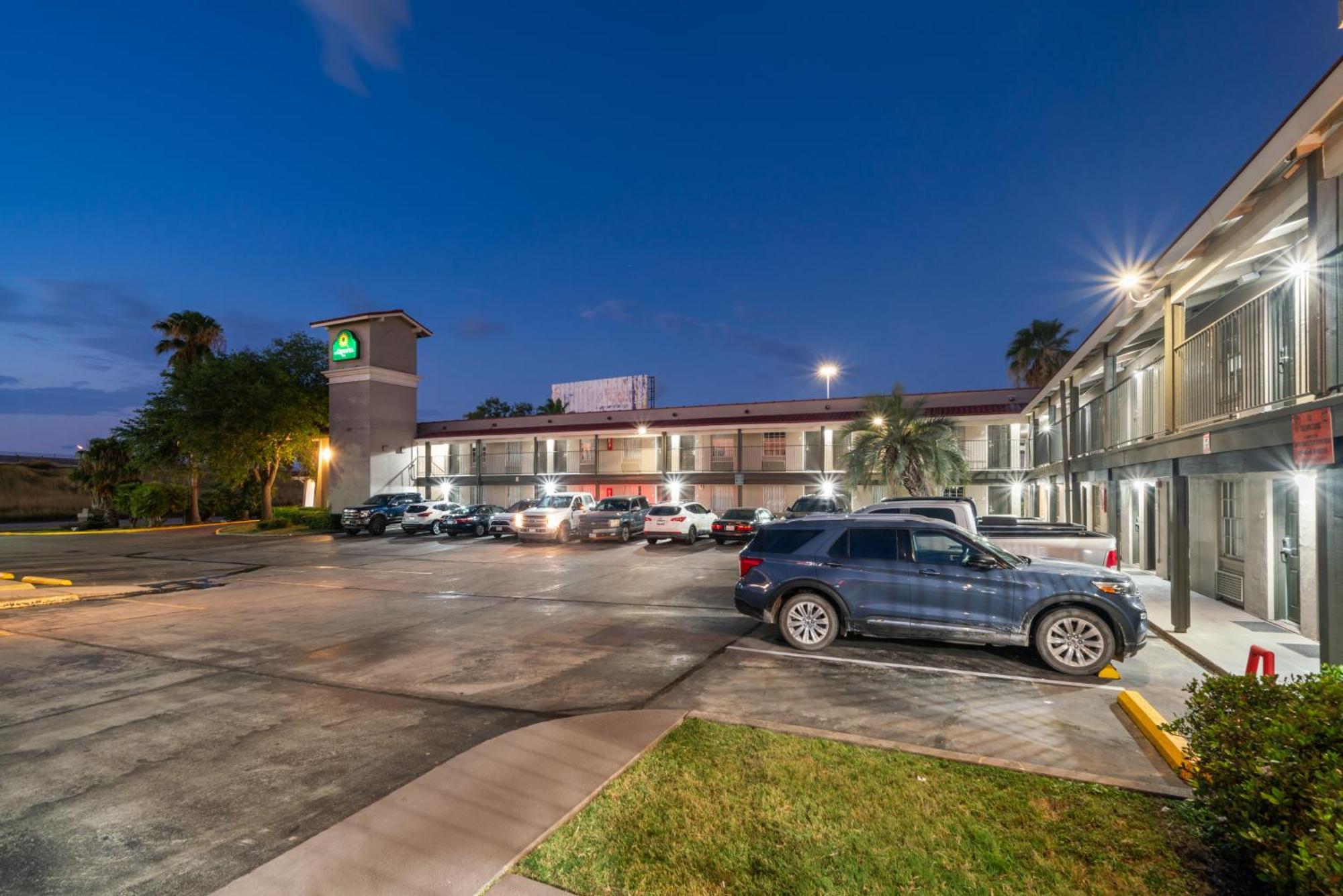 La Quinta Inn By Wyndham Corpus Christi North Eksteriør billede
