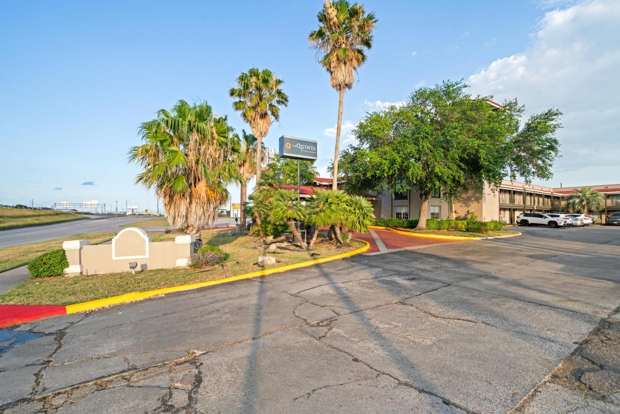 La Quinta Inn By Wyndham Corpus Christi North Eksteriør billede
