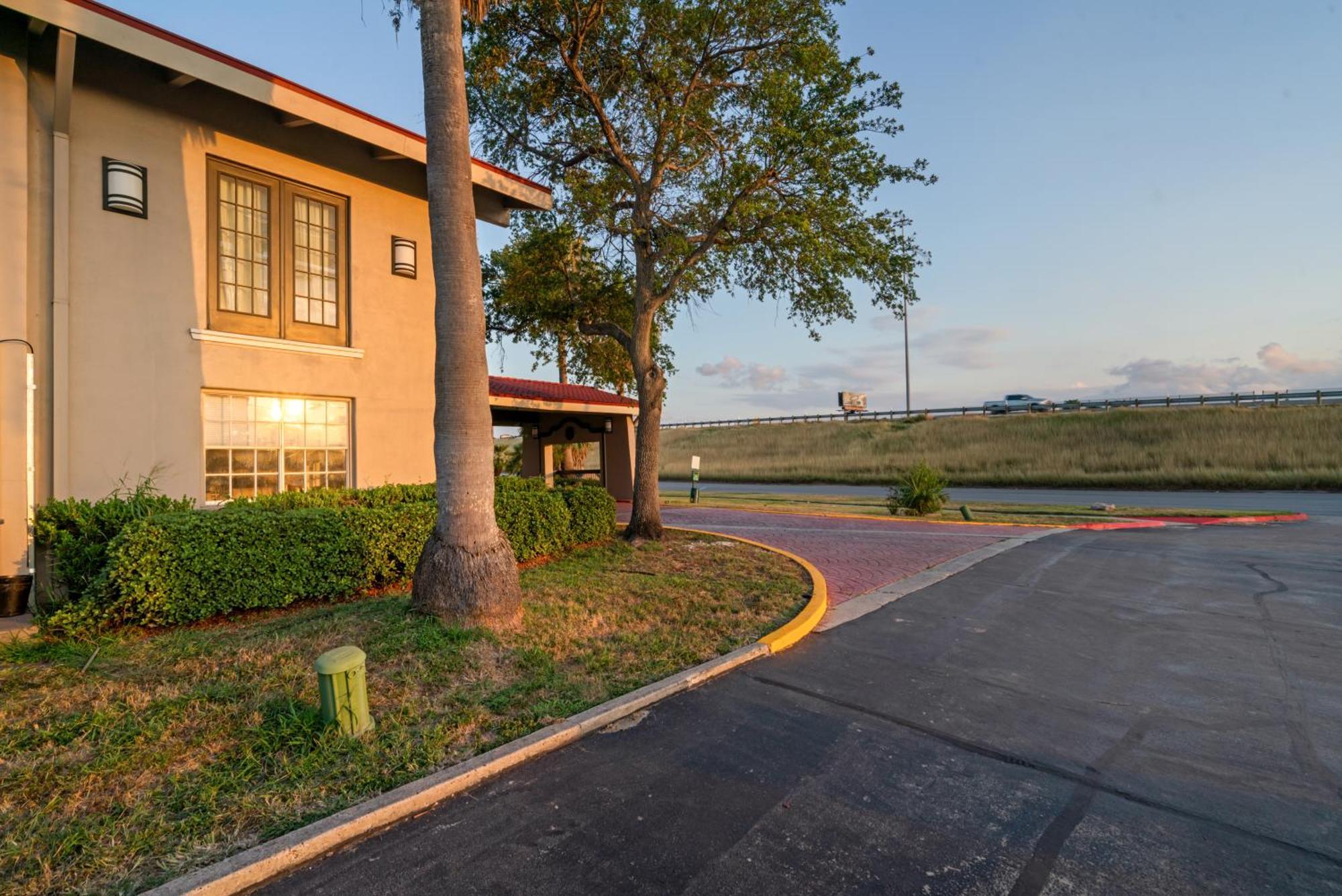 La Quinta Inn By Wyndham Corpus Christi North Eksteriør billede