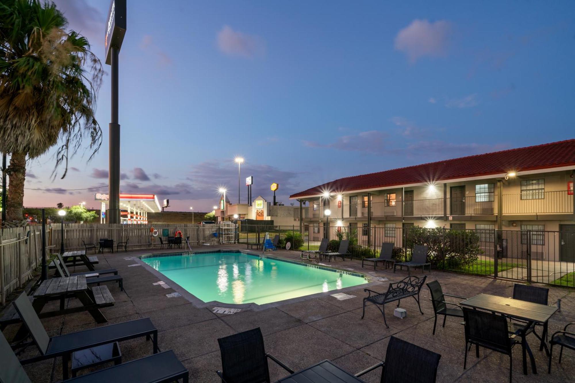 La Quinta Inn By Wyndham Corpus Christi North Eksteriør billede