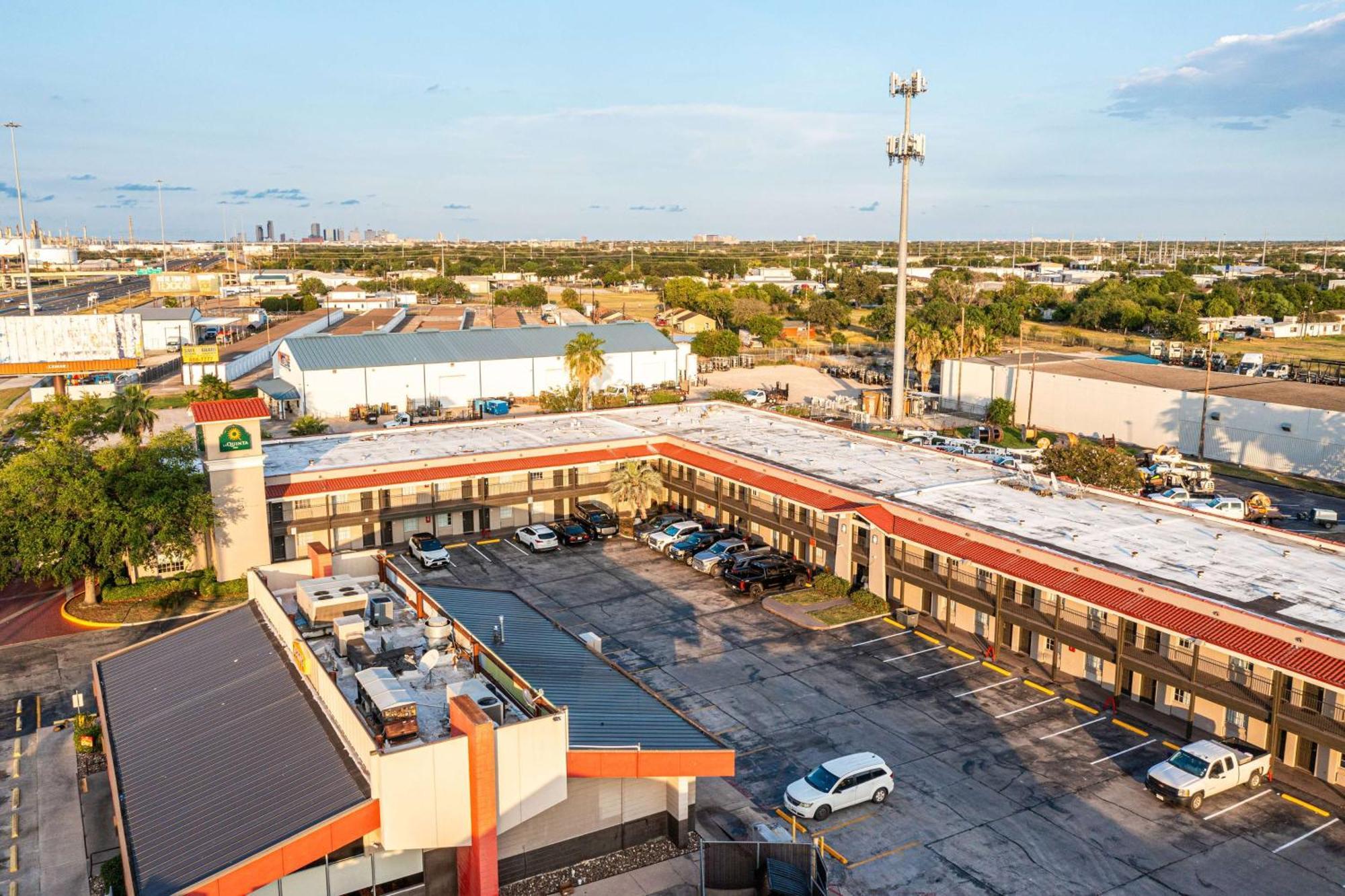 La Quinta Inn By Wyndham Corpus Christi North Eksteriør billede