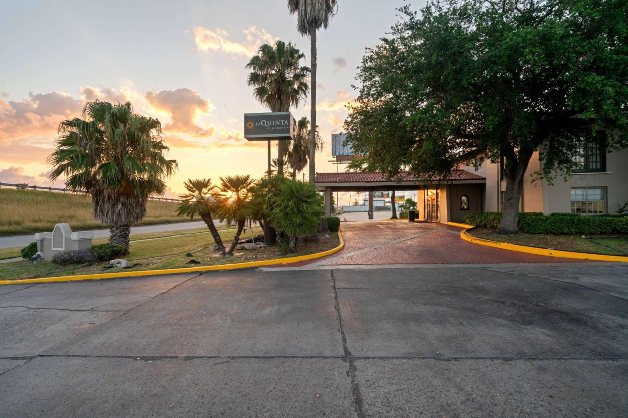 La Quinta Inn By Wyndham Corpus Christi North Eksteriør billede